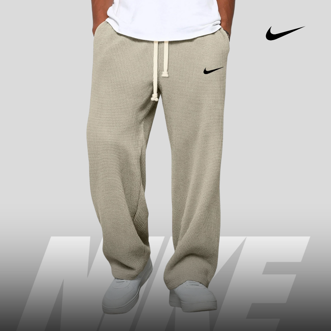 NK AEROFORM™ Limited Edition Trousers