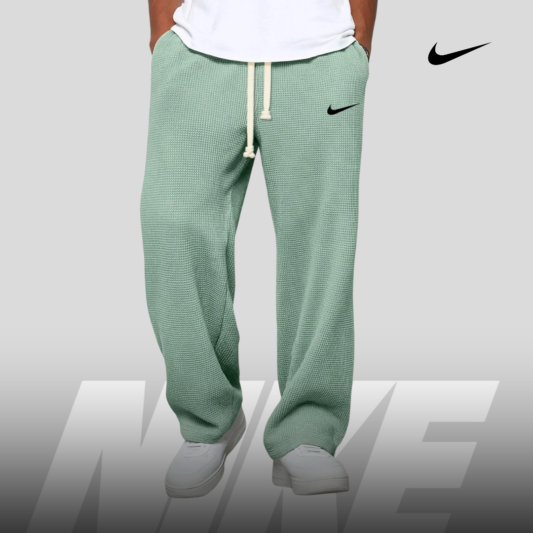 NK AEROFORM™ Limited Edition Trousers
