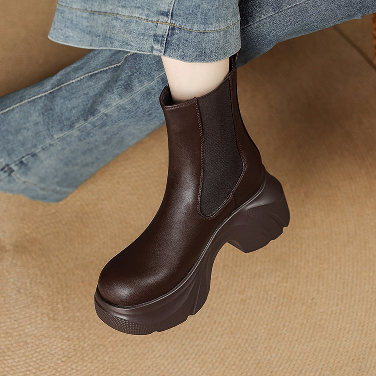 Luna | Women's Chelsea Boots