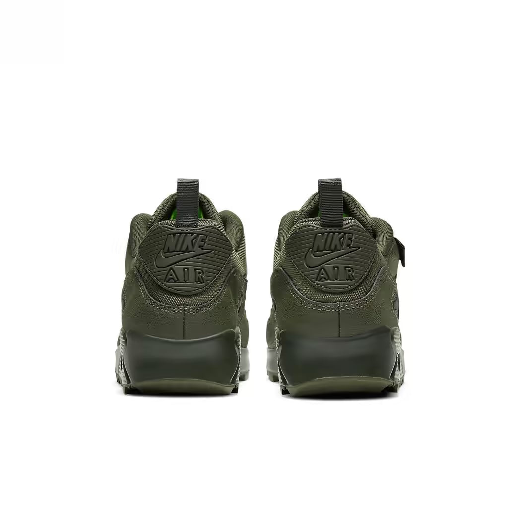 Nike Air Max 90 Low-Top Running and Walking Shoes