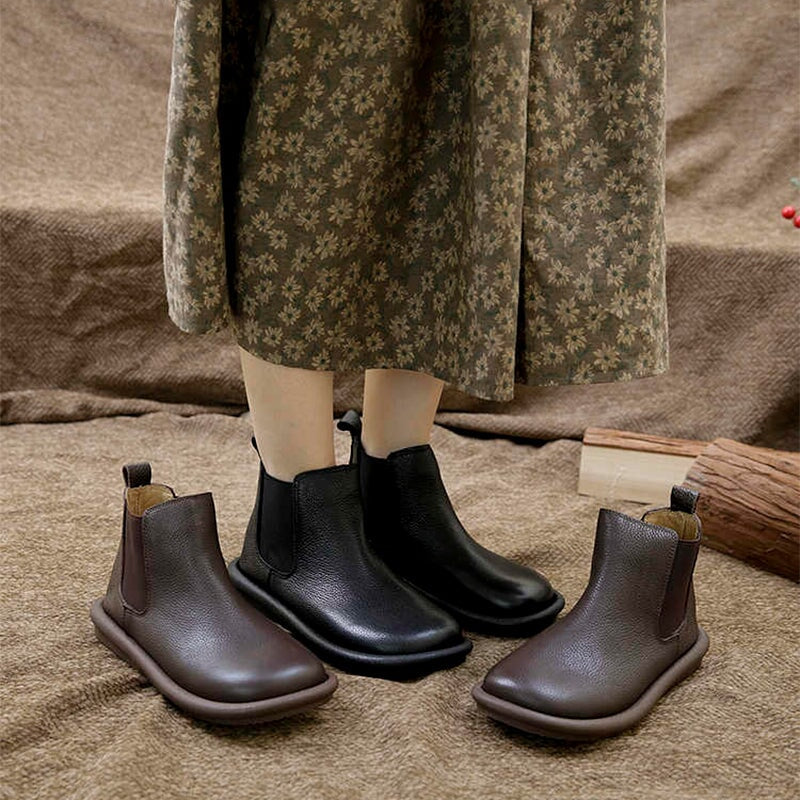 Evelyn | Women's Leather Chelsea Boots - Chunky Rubber Sole Round Toe