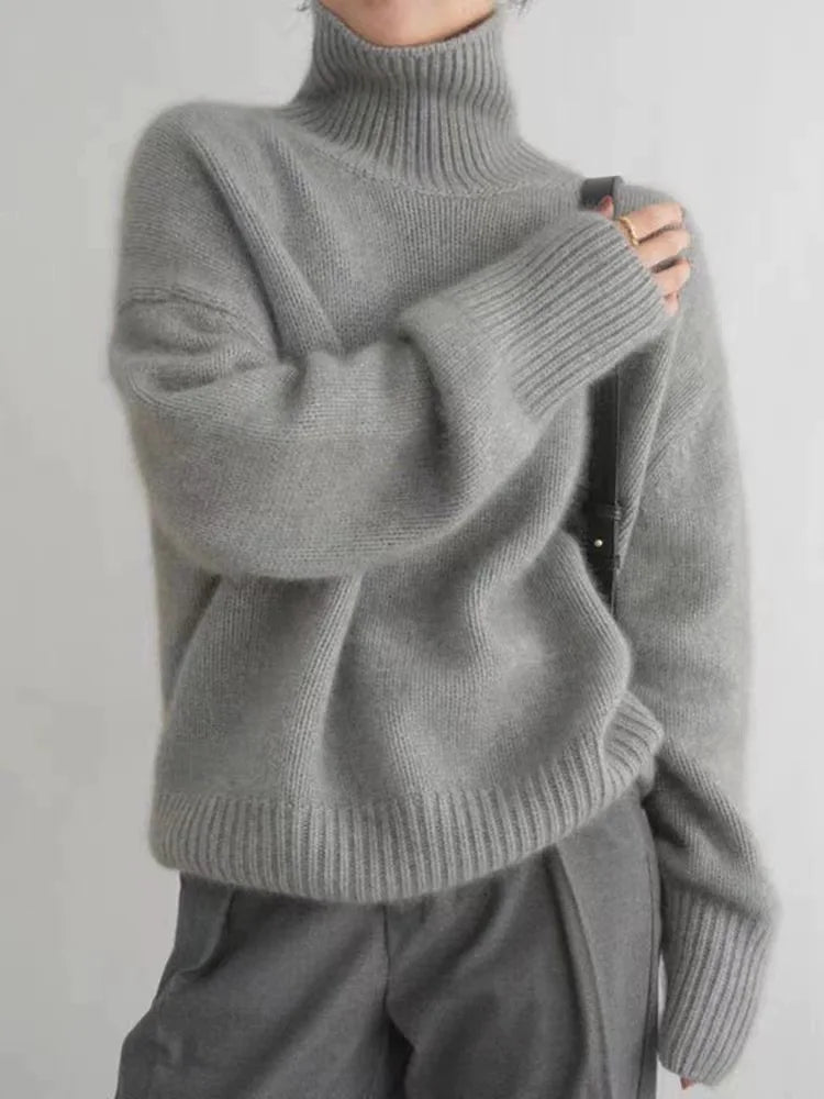 Kylie | Women's Oversized Chunky Turtleneck Sweater